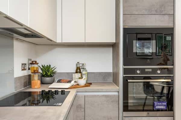 2 bedroom apartment at Ark Soane - Image 5