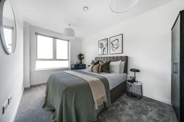 2 bedroom apartment at Ark Soane - Image 16