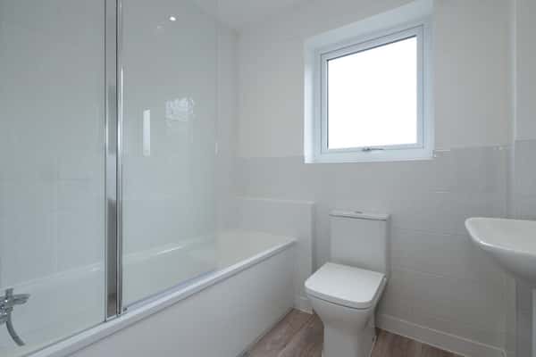 3 bedroom house at The Gateway - Image 2