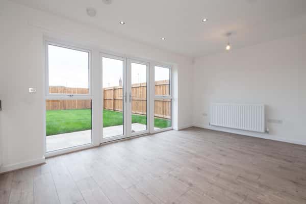 2 bedroom apartment at The Gateway - Image 2