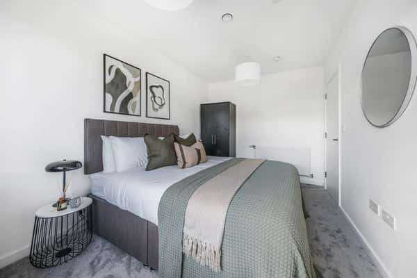 1 bedroom apartment at Fresh Wharf - Image 4