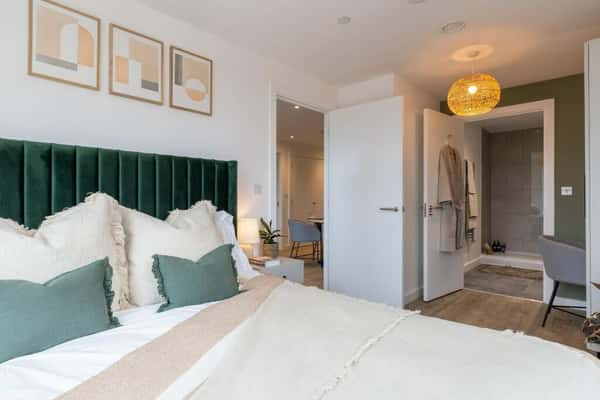 1 bedroom apartment at Hairpin House - Image 20