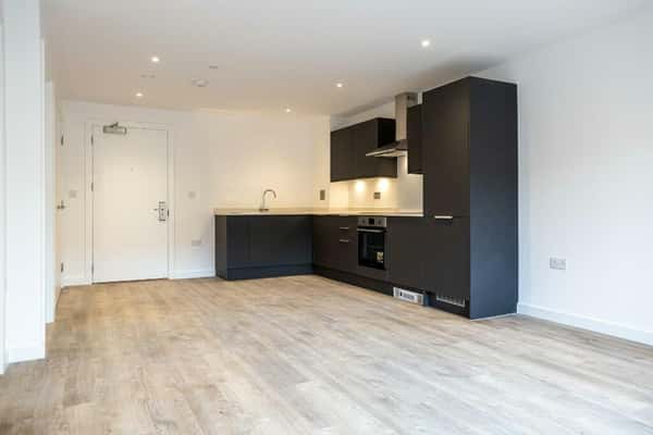 1 bedroom apartment at Hairpin House - Image 1
