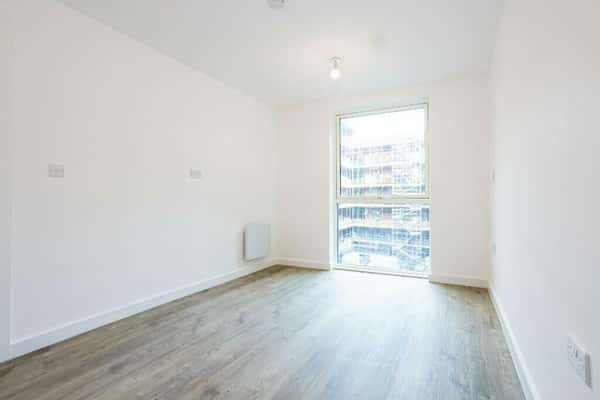 1 bedroom apartment at Hairpin House - Image 23