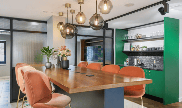 2 bedroom apartment at The Lansdowne - Image 11