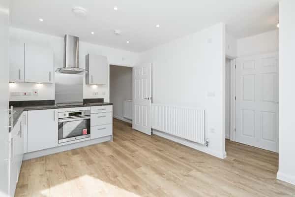 3 bedroom house at Spinning Fields - Image 16