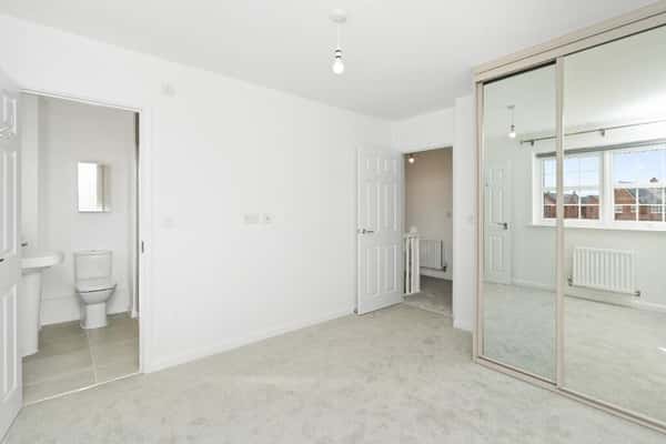 3 bedroom house at Spinning Fields - Image 1