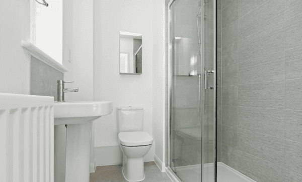 3 bedroom house at Spinning Fields - Image 6