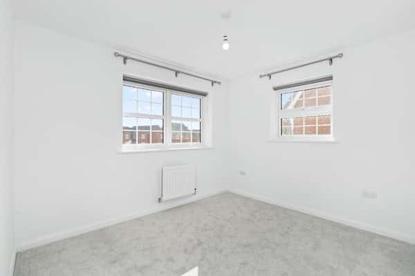 3 bedroom house at Spinning Fields - Image 14