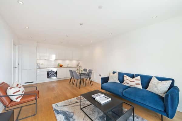2 bedroom apartment at Wembley Central - Image 15