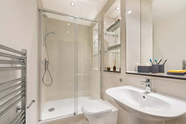 2 bedroom apartment at Wembley Central - Image 18