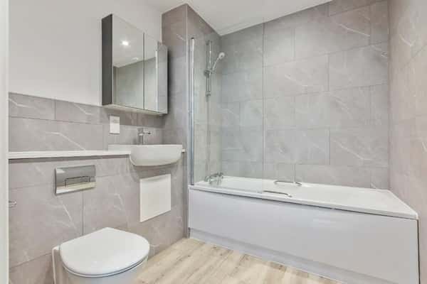 1 bedroom apartment at The Blockhouse - Image 16