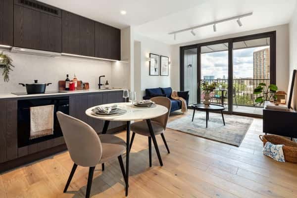 1 bedroom apartment at Author King's Cross - Image 10