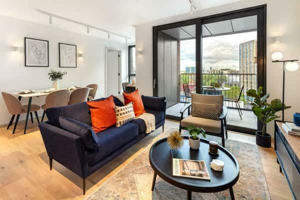2 bedroom apartment at Author King's Cross - Image 19