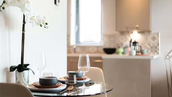 1 bedroom apartment at Lochrin Quay - Image 8