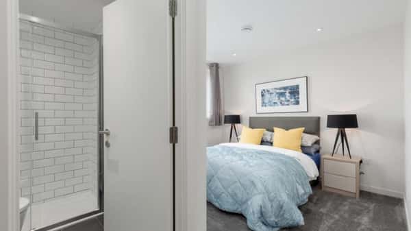 4 bedroom apartment at Lochrin Quay - Image 11