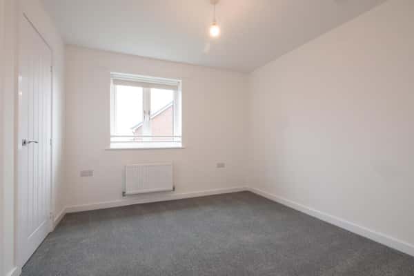 2 bedroom house at Cherrywood Grange - Image 4