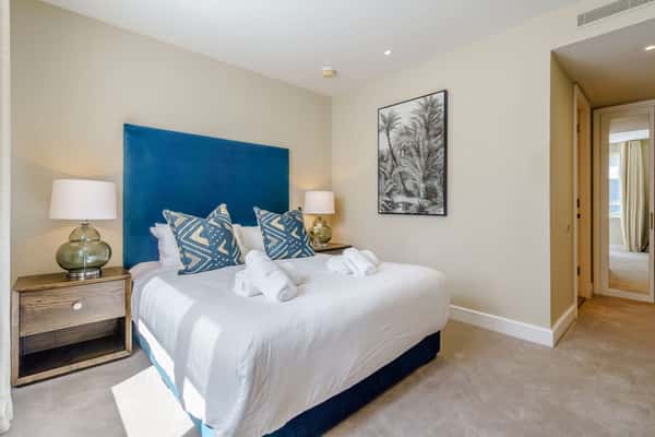 2 bedroom apartment at Circus Apartments - Image 20