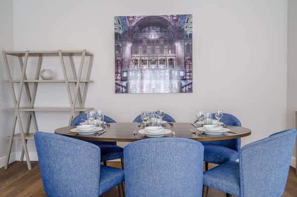 2 bedroom apartment at Circus Apartments - Image 25