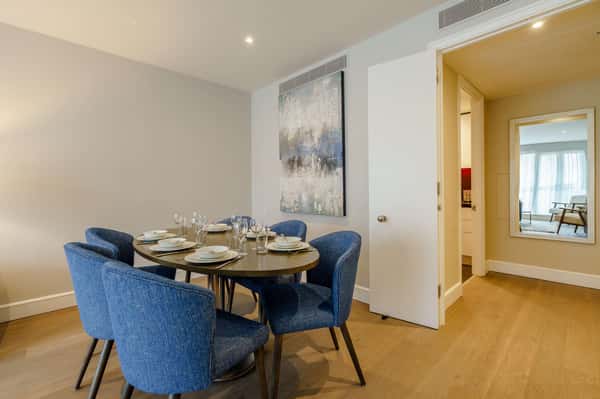 2 bedroom apartment at Circus Apartments - Image 3