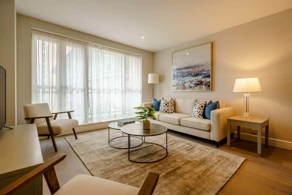 2 bedroom apartment at Circus Apartments - Image 6