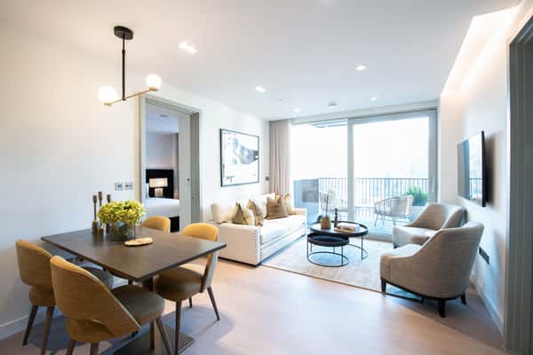 1 bedroom apartment at Garrett Mansions - Image 4