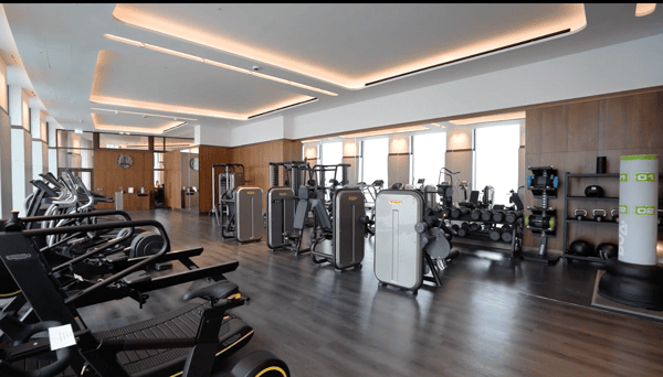 2 bedroom apartment at Garrett Mansions - Image 28