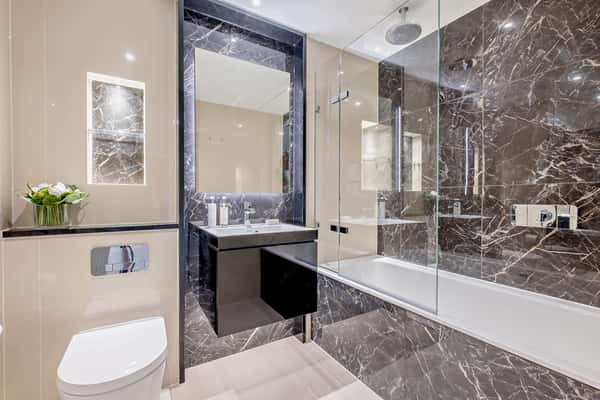 2 bedroom apartment at Garrett Mansions - Image 29