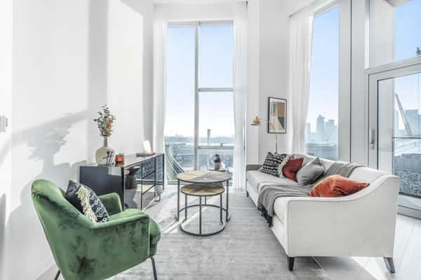 2 bedroom apartment at Upper Riverside - Image 21