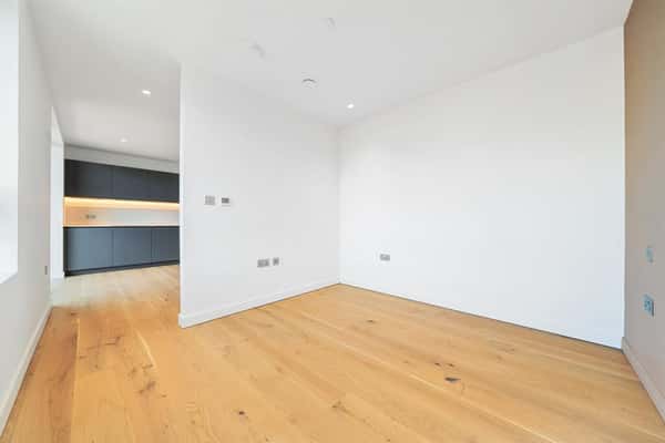 Studio apartment at Upper Riverside - Image 1