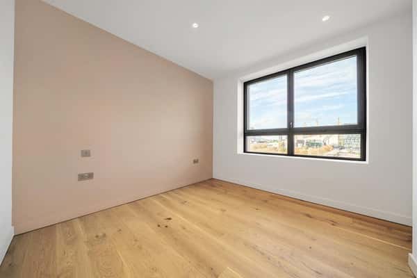 Studio apartment at Upper Riverside - Image 23