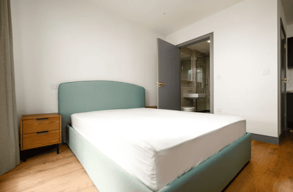 Studio apartment at The Gessner - Image 11