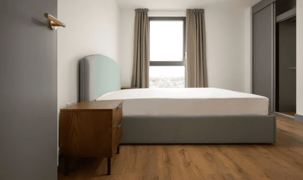 2 bedroom apartment at The Gessner - Image 8