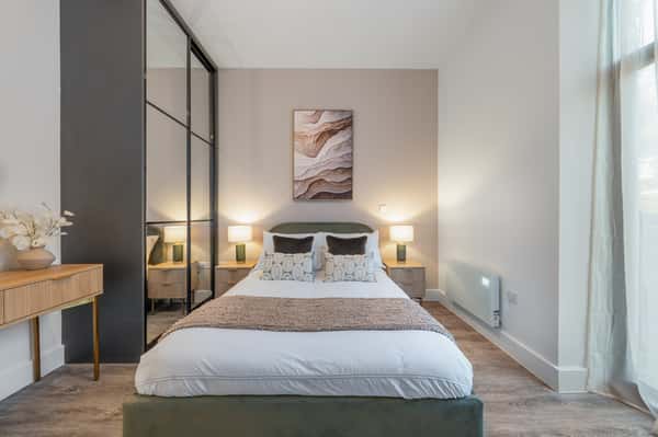 1 bedroom apartment at The Bays - Image 4