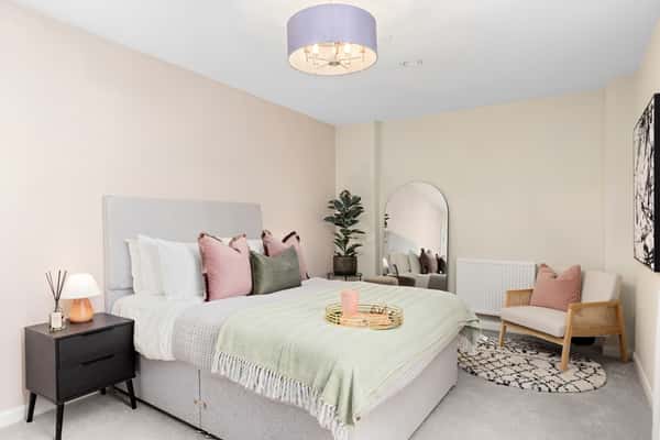 1 bedroom apartment at L&Q at Hayes Village - Image 4