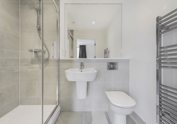 2 bedroom duplex at Howard Court - Image 34