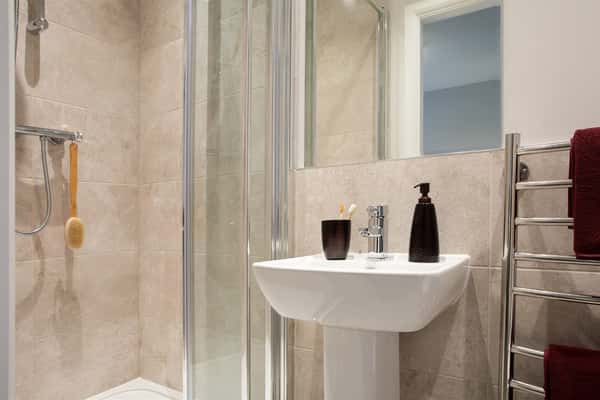 2 bedroom apartment at Casa, Abbey Court - Image 6