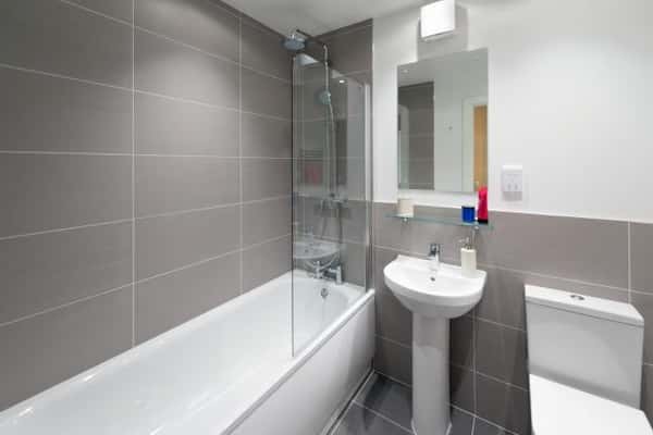 1 bedroom apartment at Clarendon Quarter - Image 23