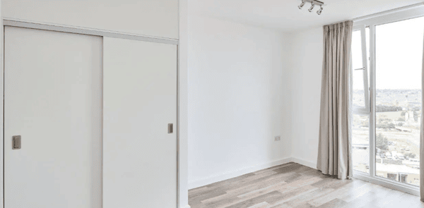 1 bedroom apartment at The Wullcomb - Image 1