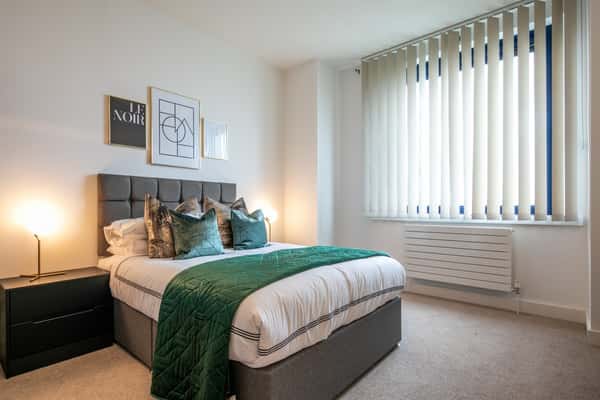 3 bedroom apartment at The Keel - Image 11