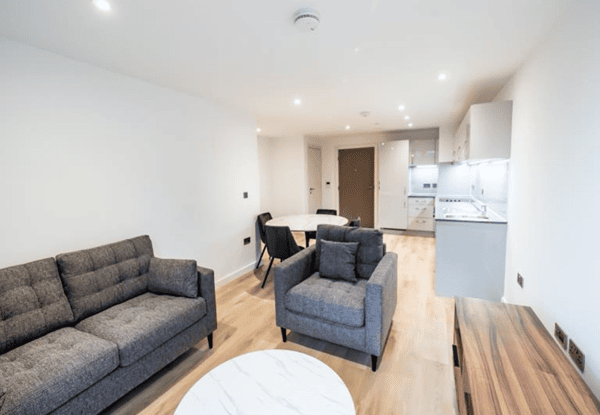 1 bedroom apartment at The Quarters - Image 3