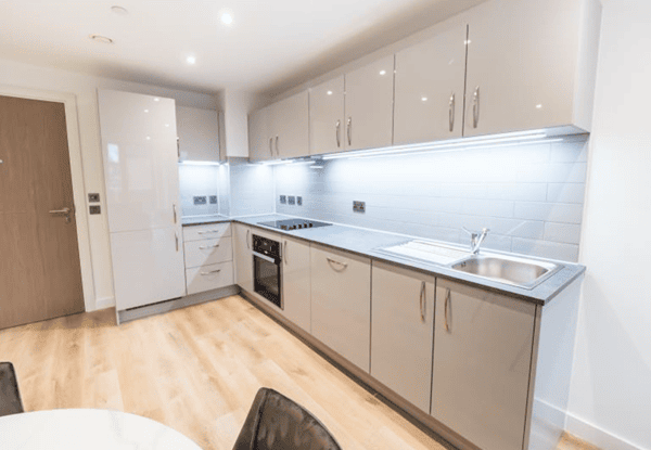 1 bedroom apartment at The Quarters - Image 11