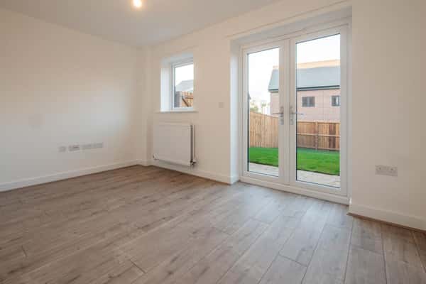 4 bedroom house at Pleasley View - Image 13