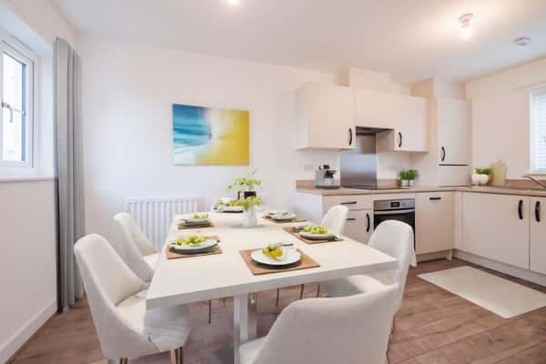 3 bedroom house at Tithe Barn - Image 2