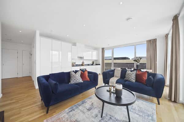 1 bedroom apartment at East Village - Image 6