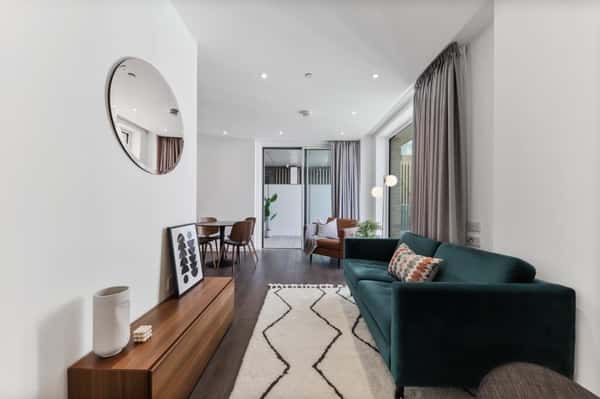 1 bedroom apartment at East Village - Image 30