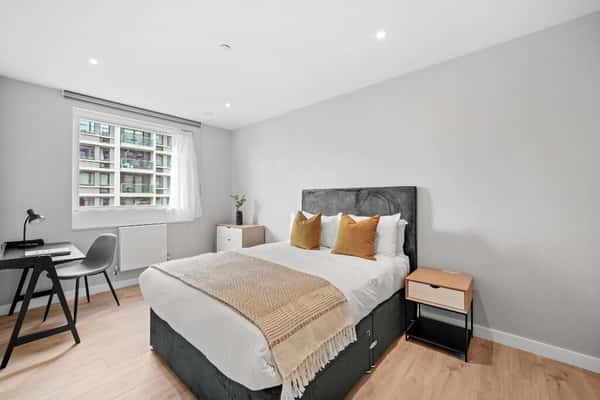 2 bedroom apartment at East Village - Image 9