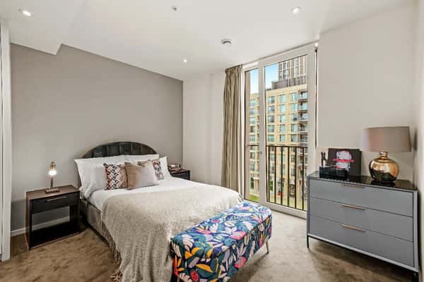 2 bedroom apartment at East Village - Image 13
