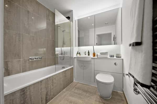 2 bedroom apartment at East Village - Image 11