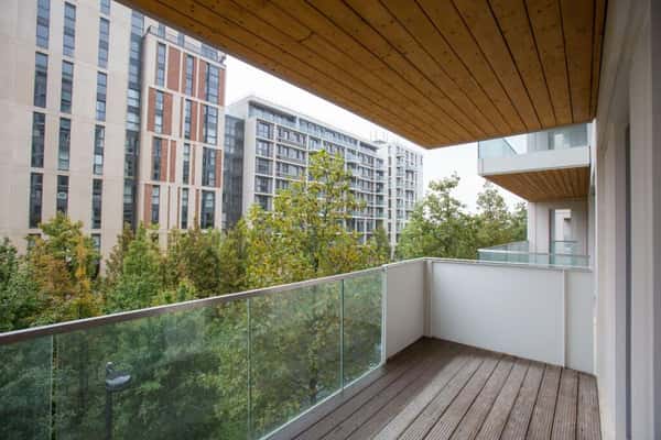 2 bedroom apartment at East Village - Image 6